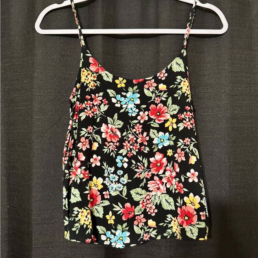 Black and Red Fitted Sleeveless Camisole